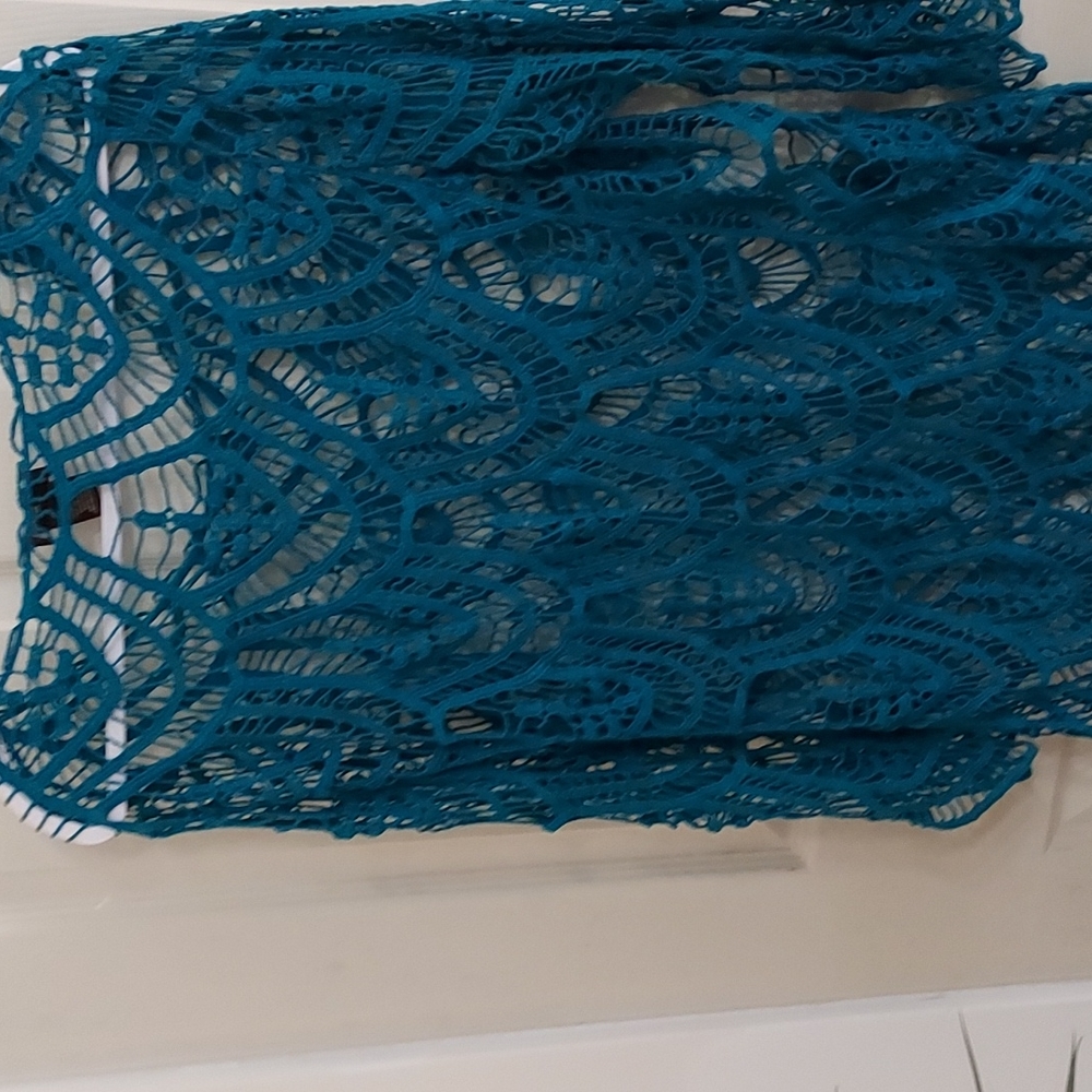 Crochet topper - Picture 3 of 7